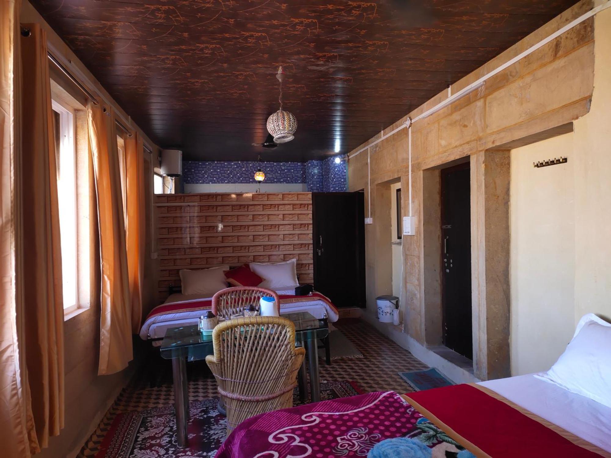 Hotel Desert Jaisalmer Exterior photo
